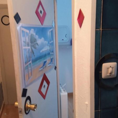 Habitacion Privada En Pleno Centro De Madrid Eksteriør billede